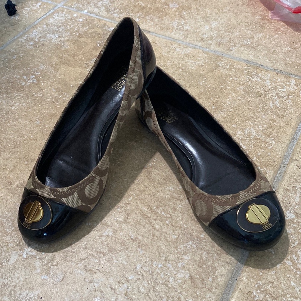 Coach Shanon Signature Flats - 6.5M